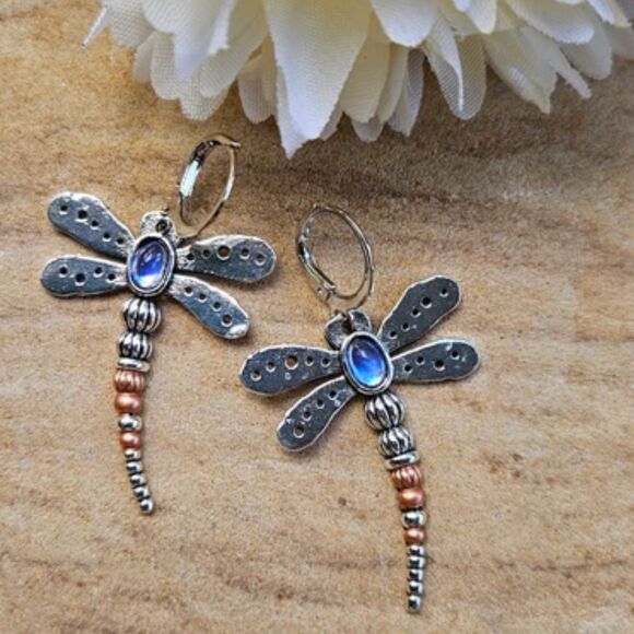 Free People Jewelry - Dragonfly hoop Earrings A1512